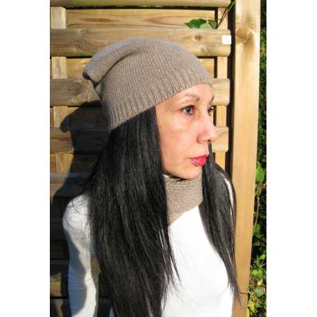 Bonnet Beanie hat, laine vierge et alpaga